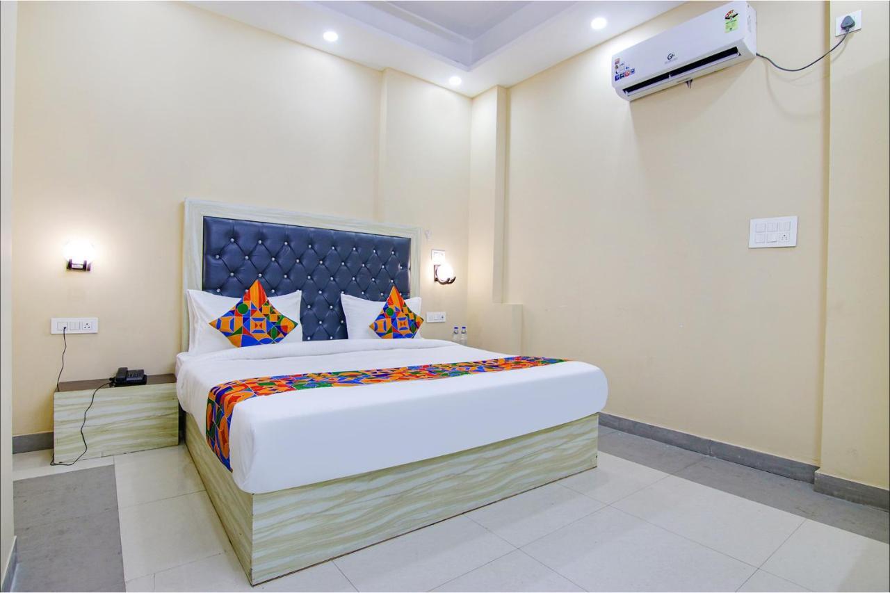 Fabhotel Ashok Vihar - Nr North Campus, Delhi University Neu-Delhi Exterior foto