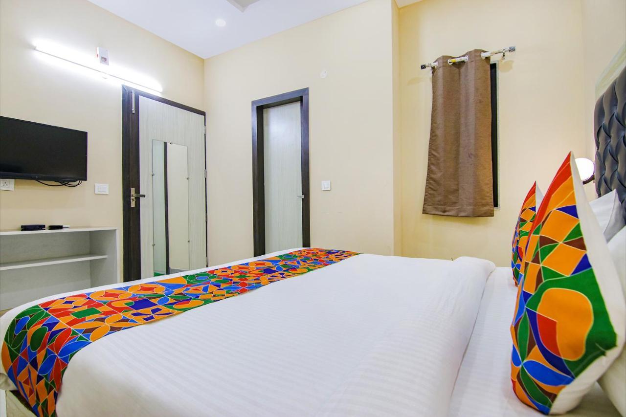 Fabhotel Ashok Vihar - Nr North Campus, Delhi University Neu-Delhi Exterior foto